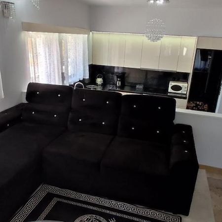 Ixian House Apartment ภายนอก รูปภาพ