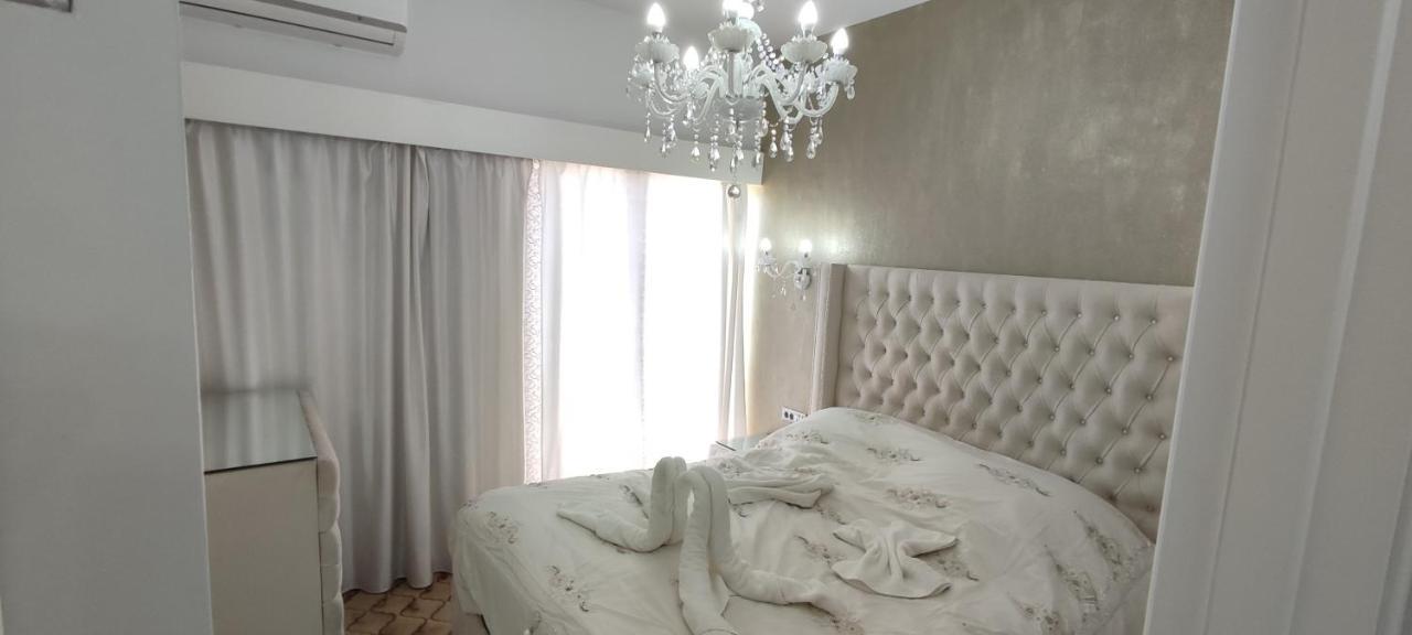 Ixian House Apartment ภายนอก รูปภาพ