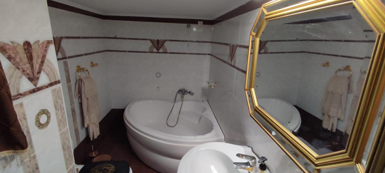 Ixian House Apartment ภายนอก รูปภาพ