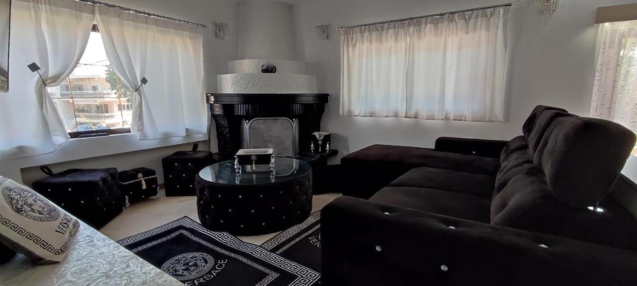 Ixian House Apartment ภายนอก รูปภาพ