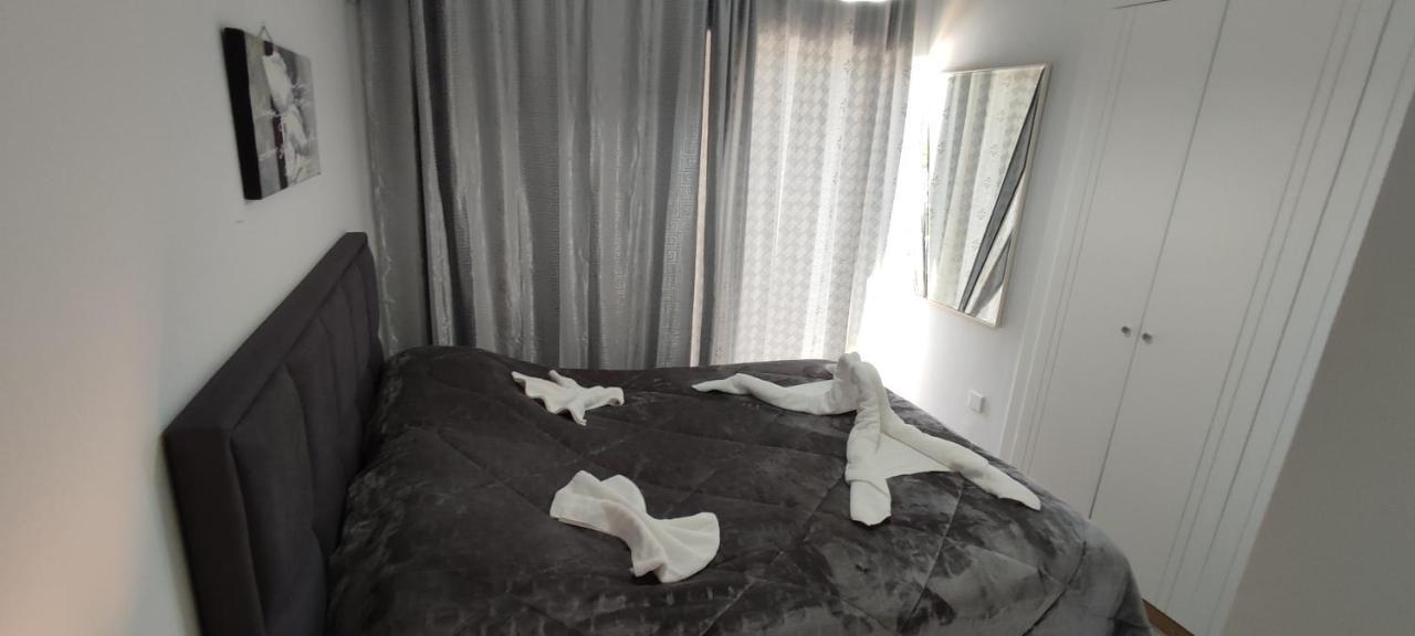 Ixian House Apartment ภายนอก รูปภาพ